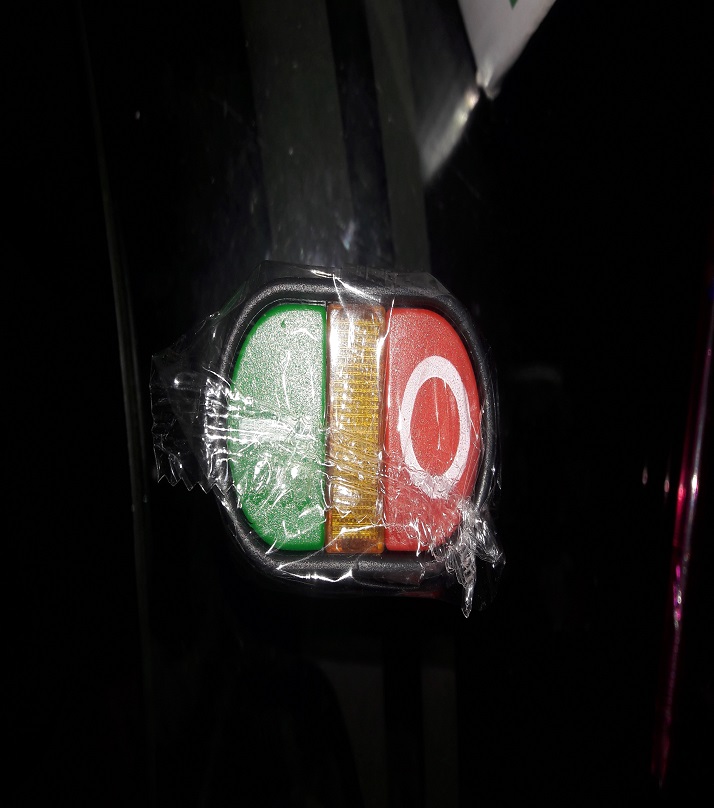 push button push button